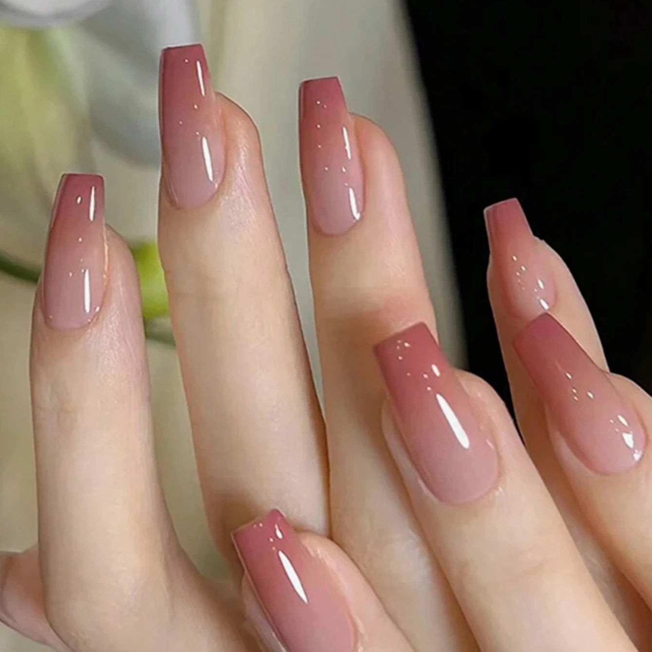 24 Pcs Glossy Short Ballerina Press On Nails Pink Gradient Fake Nails Artificial Finger Manicure False Nails For Women