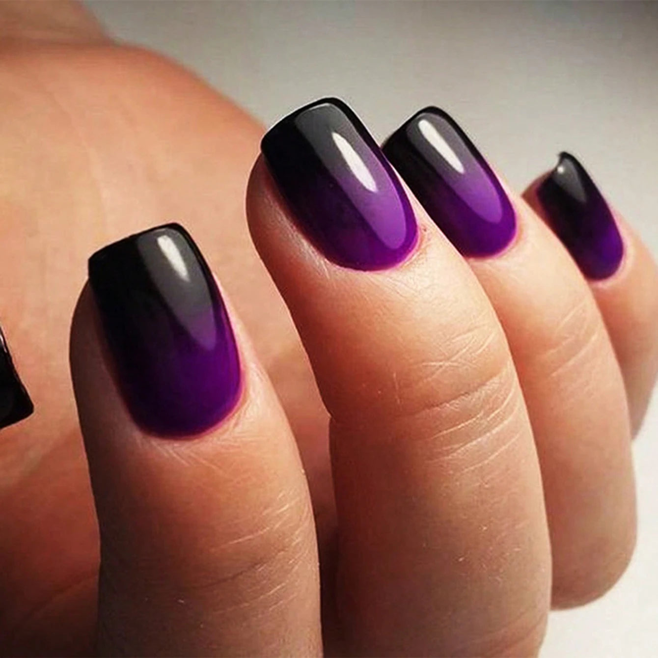 24 Pcs Glossy Short Ballerina Press On Nails Pink Gradient Fake Nails Artificial Finger Manicure False Nails For Women